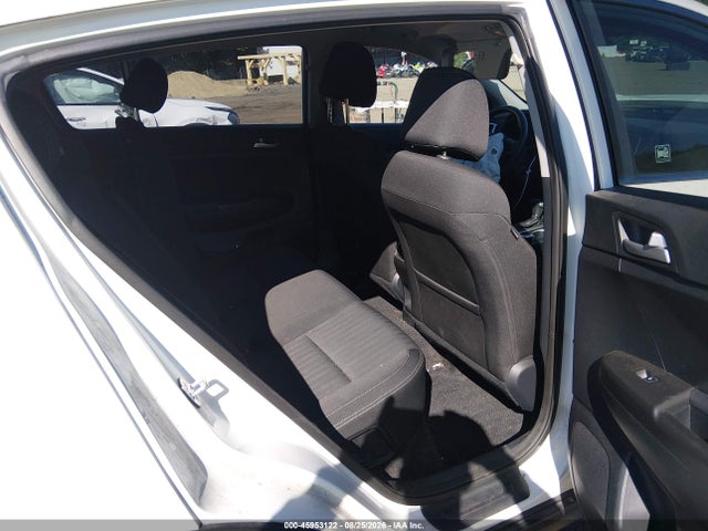 Продаж на аукціоні авто 2017 Kia Sportage Lx, vin: KNDPMCAC5H7247160, номер лоту: 45953122