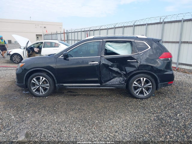 Продаж на аукціоні авто 2017 Nissan Rogue Sl, vin: JN8AT2MT5HW138383, номер лоту: 45953166