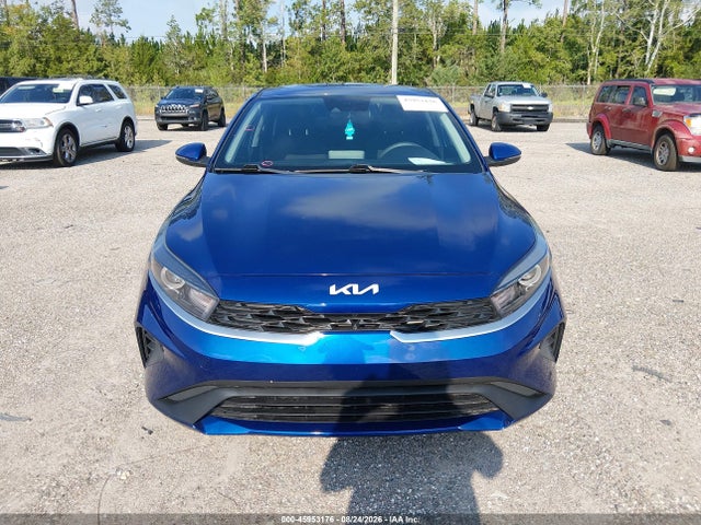 45953176 :رقم المزاد ، 3KPF24AD7NE433696 vin ، 2022 Kia Forte Lxs مزاد بيع
