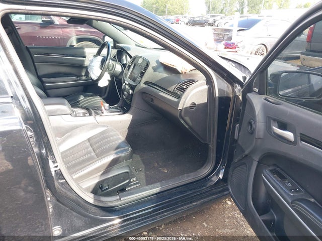 Продажа на аукционе авто 2021 Chrysler 300 300s, vin: 2C3CCABG5MH529244, номер лота: 45953178