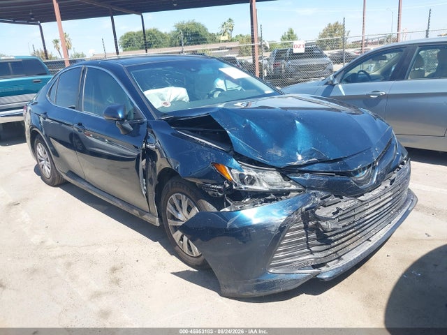 4T1B31HKXJU507795 Toyota Camry Hybrid Le