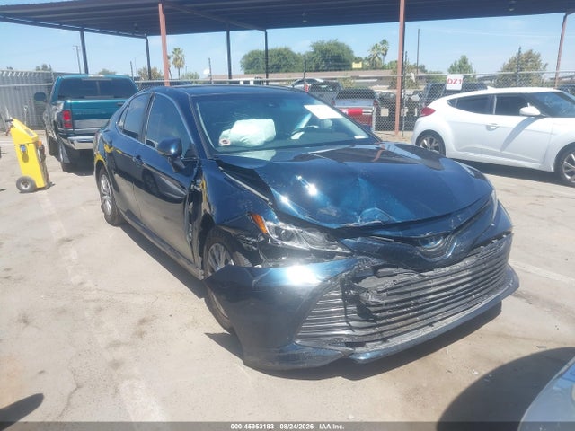 4T1B31HKXJU507795 Toyota Camry Hybrid Le