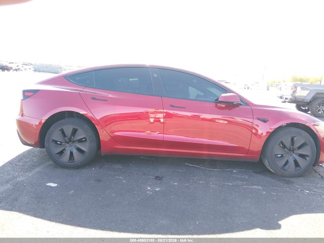 Tesla MODEL 3 2024 5YJ3E1EA4RF738193 Image 12