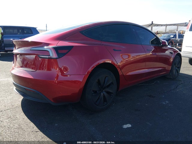 Tesla MODEL 3 2024 5YJ3E1EA4RF738193 Image 4