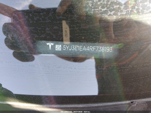 Tesla MODEL 3 2024 5YJ3E1EA4RF738193 Image 9