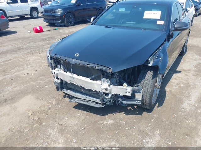 2018 Mercedes-benz C 300 მანქანა იყიდება აუქციონზე, vin: 55SWF4JB7JU246741, აუქციონის ნომერი: 45953187