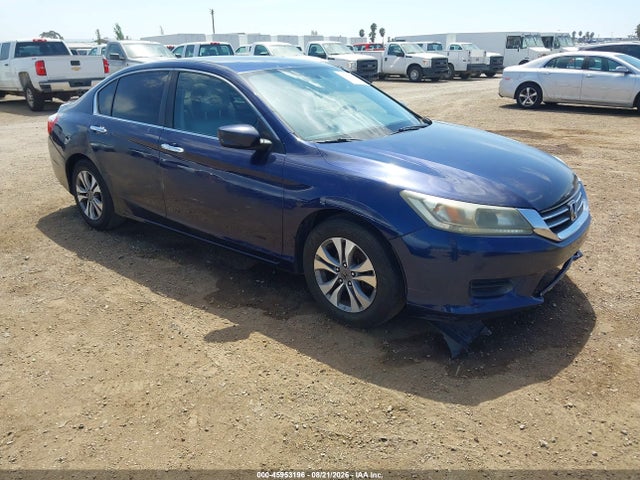2014 1HGCR2F33EA015921 главное изображение