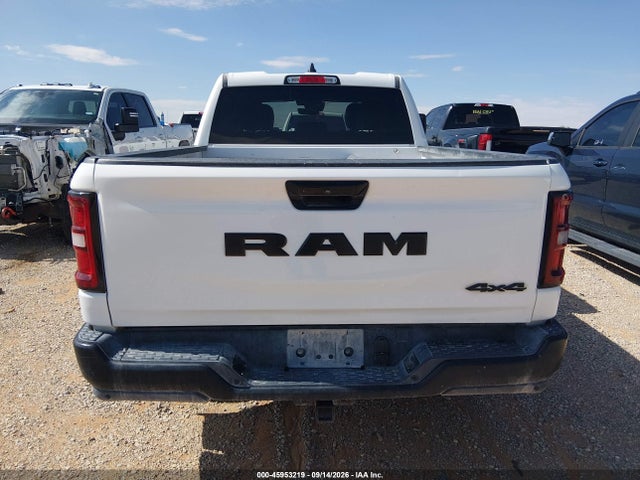 45953219 :رقم المزاد ، 1C6RRFCG4SN632084 vin ، 2025 Ram 1500 مزاد بيع