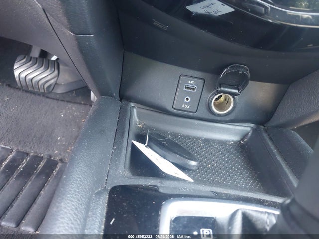KNMAT2MV7HP619341 Nissan ROGUE SV