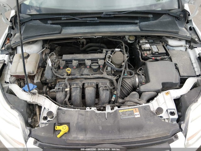 1FADP3K27EL163768 Ford FOCUS SE