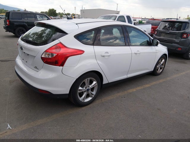 1FADP3K27EL163768 Ford FOCUS SE