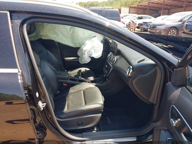 2020 Mercedes-benz Gla 250 მანქანა იყიდება აუქციონზე, vin: WDCTG4EBXLU028714, აუქციონის ნომერი: 45953272