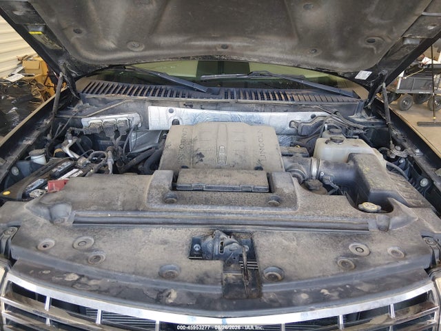 45953277 :رقم المزاد ، 5LMJJ3J5XAEJ06398 vin ، 2010 Lincoln Navigator L مزاد بيع