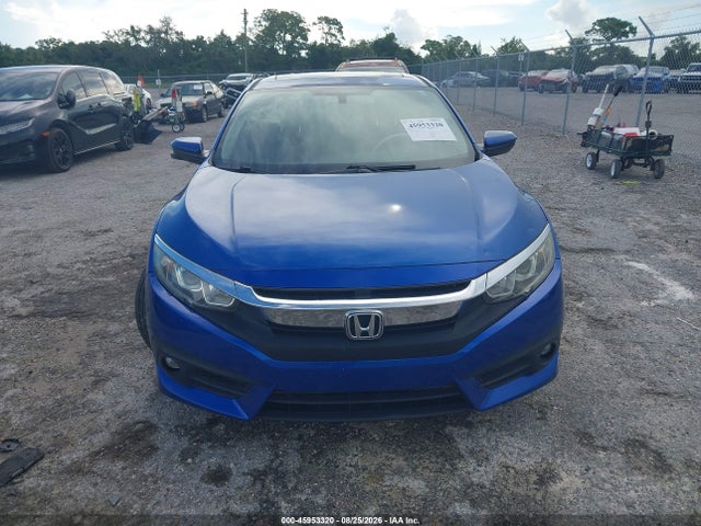 45953320 :رقم المزاد ، JHMFC1F3XJX020708 vin ، 2018 Honda Civic Ex-t مزاد بيع