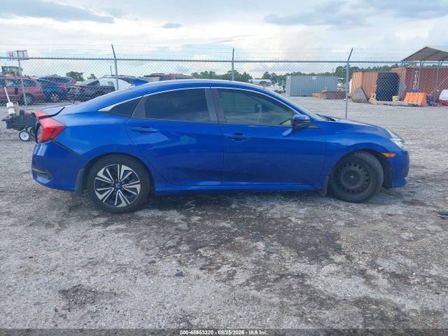 45953320 :رقم المزاد ، JHMFC1F3XJX020708 vin ، 2018 Honda Civic Ex-t مزاد بيع