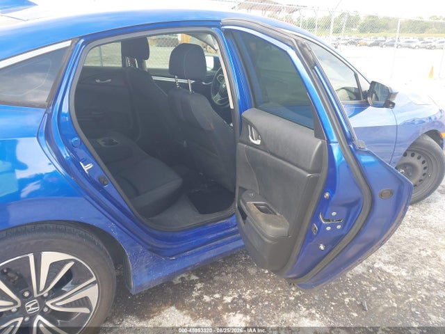 45953320 :رقم المزاد ، JHMFC1F3XJX020708 vin ، 2018 Honda Civic Ex-t مزاد بيع