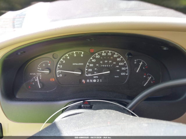 Продаж на аукціоні авто 2000 Ford Explorer Xlt, vin: 1FMZU73E2YZA83395, номер лоту: 45953325