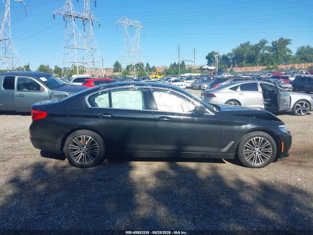 WBAJA7C5XJWC74659 BMW 530i Xdrive