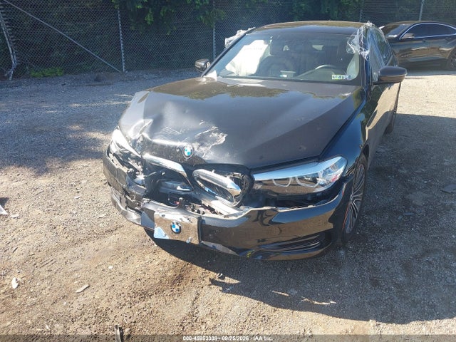 WBAJA7C5XJWC74659 BMW 530i Xdrive