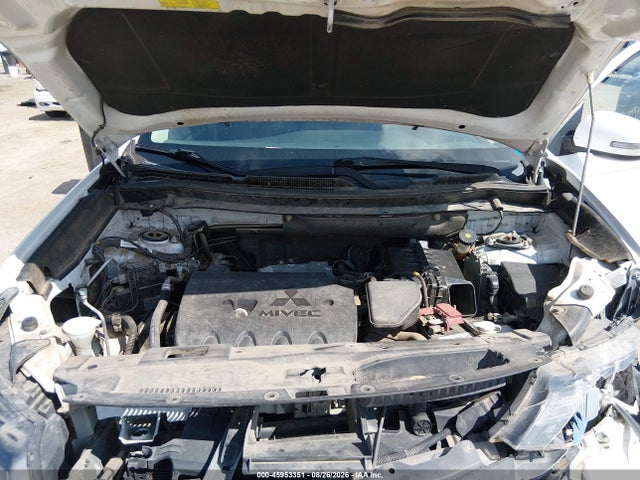 Продаж на аукціоні авто 2017 Mitsubishi Outlander Se, vin: JA4AD3A39HZ028352, номер лоту: 45953351