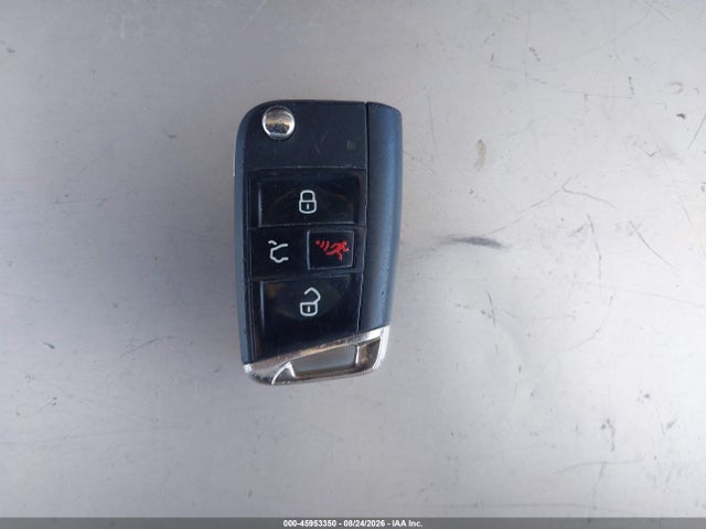WVWKP7AU1GW913744 Volkswagen E-golf Se