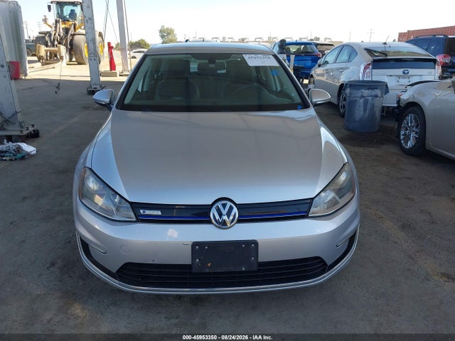 WVWKP7AU1GW913744 Volkswagen E-golf Se