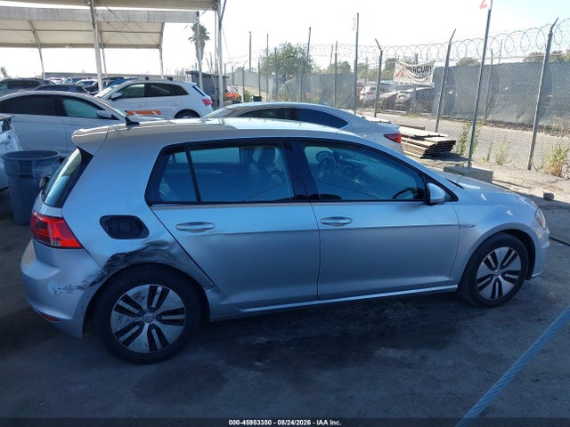 WVWKP7AU1GW913744 Volkswagen E-golf Se