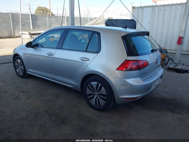 WVWKP7AU1GW913744 Volkswagen E-golf Se