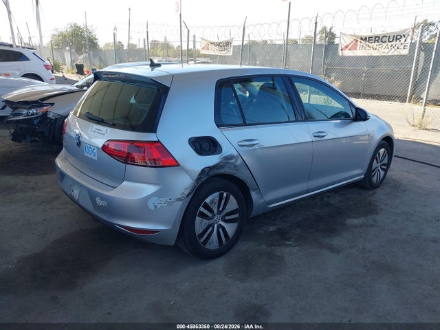 WVWKP7AU1GW913744 Volkswagen E-golf Se