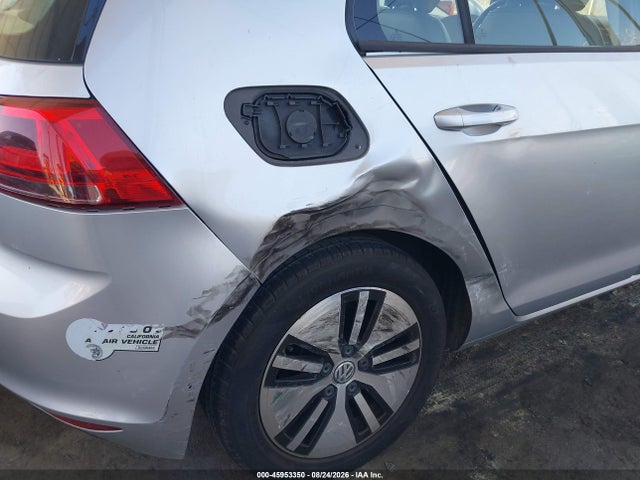 WVWKP7AU1GW913744 Volkswagen E-golf Se