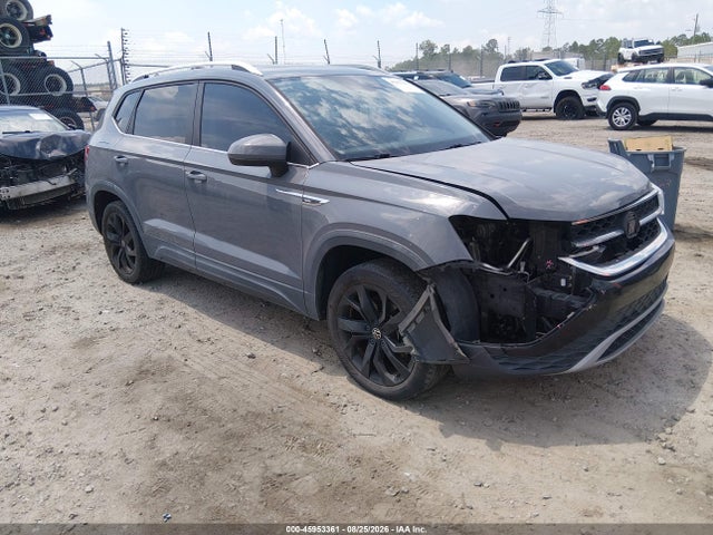 2022 Volkswagen Taos 1.5t Sel მანქანა იყიდება აუქციონზე, vin: 3VV1X7B24NM009006, აუქციონის ნომერი: 45953361