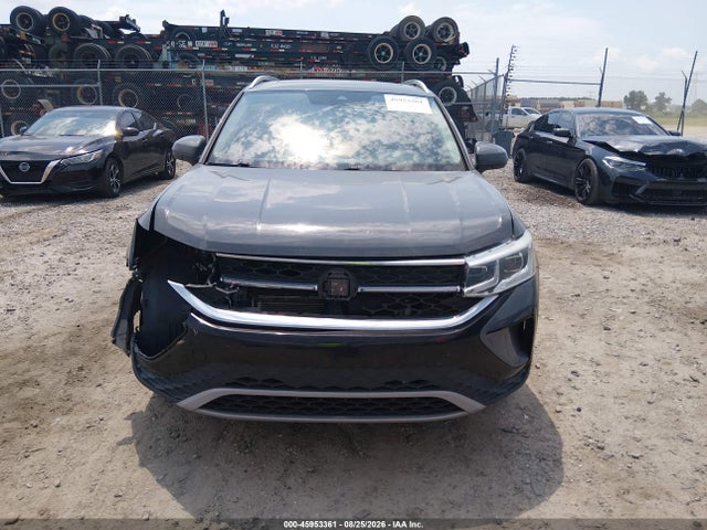 2022 Volkswagen Taos 1.5t Sel მანქანა იყიდება აუქციონზე, vin: 3VV1X7B24NM009006, აუქციონის ნომერი: 45953361