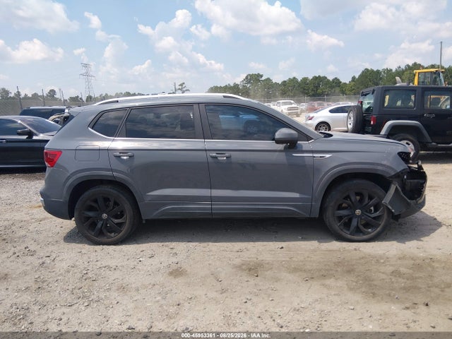 2022 Volkswagen Taos 1.5t Sel მანქანა იყიდება აუქციონზე, vin: 3VV1X7B24NM009006, აუქციონის ნომერი: 45953361