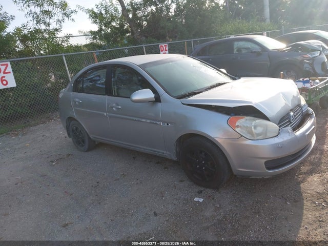 2008 Hyundai Accent Gls მანქანა იყიდება აუქციონზე, vin: KMHCN46C78U217701, აუქციონის ნომერი: 45953371