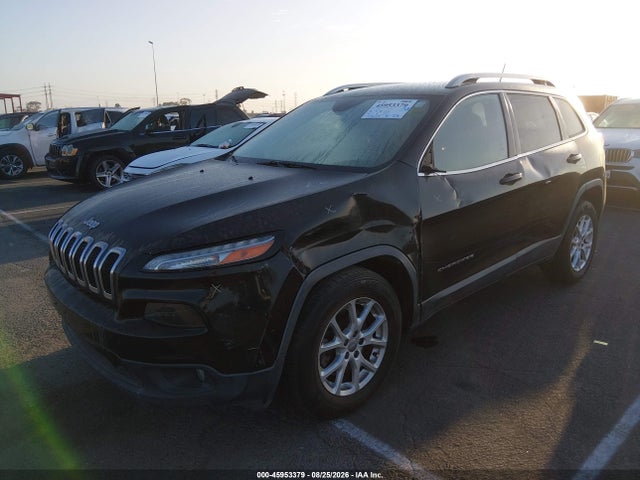 Jeep Cherokee Latitude 2017 1C4PJLCB8HD231341 Image 2