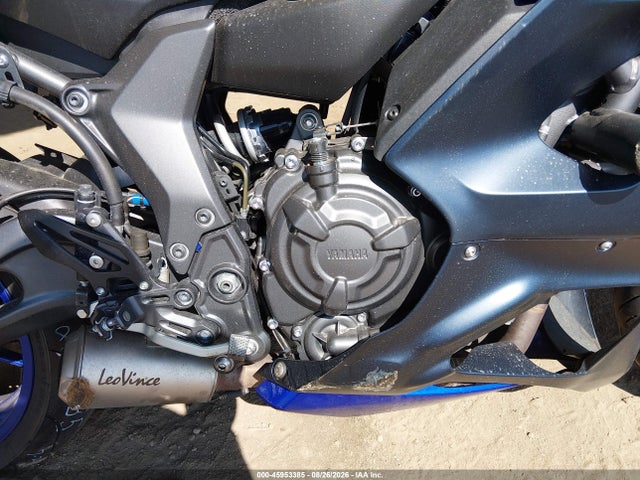 Yamaha Yzfr7 2023 JYARM38EXPA008264 Image 8