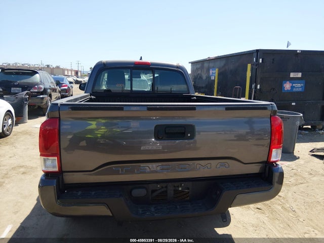 Toyota Tacoma Sr 2017 5TFRX5GN7HX101492 Image 16