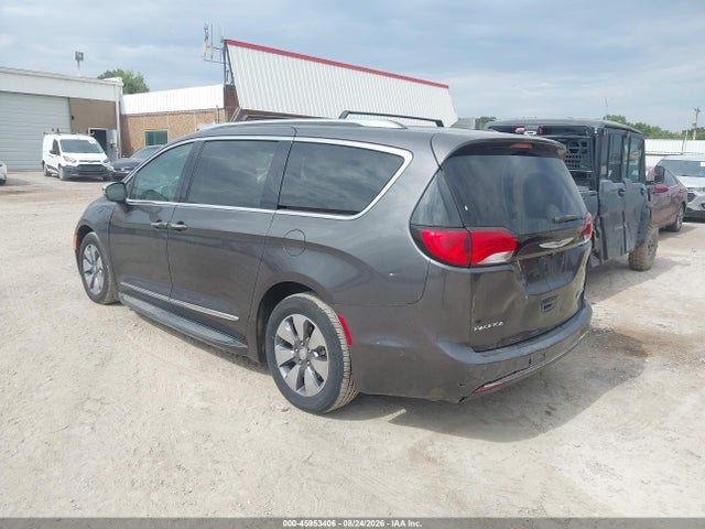 Продаж на аукціоні авто 2017 Chrysler Pacifica Hybrid Platinum, vin: 2C4RC1N74HR789085, номер лоту: 45953406