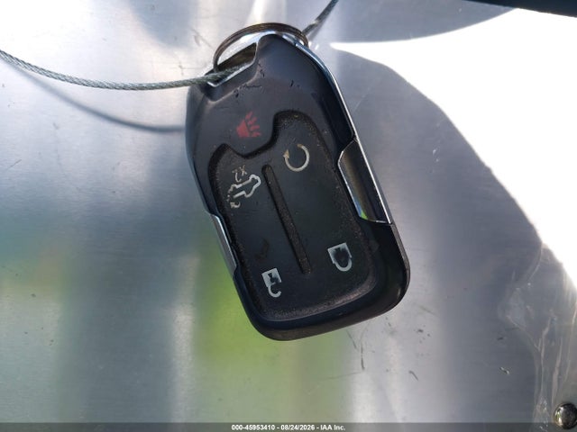 3GCPWCEK2KG215029 Chevrolet Silverado 1500 Lt