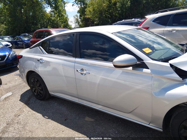 45953420 :رقم المزاد ، 1N4BL4BV0LC211546 vin ، 2020 Nissan Altima S Fwd مزاد بيع