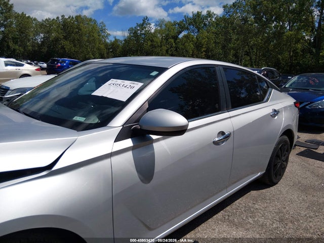 45953420 :رقم المزاد ، 1N4BL4BV0LC211546 vin ، 2020 Nissan Altima S Fwd مزاد بيع