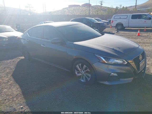 45953449 :رقم المزاد ، 1N4BL4BV0MN407850 vin ، 2021 Nissan Altima S Fwd مزاد بيع