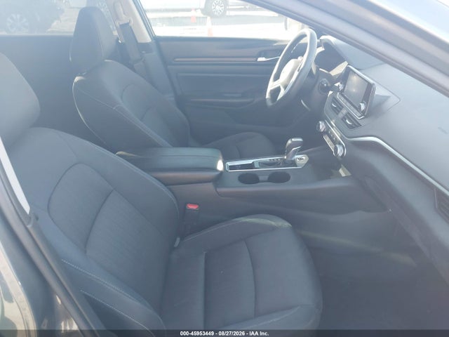 45953449 :رقم المزاد ، 1N4BL4BV0MN407850 vin ، 2021 Nissan Altima S Fwd مزاد بيع
