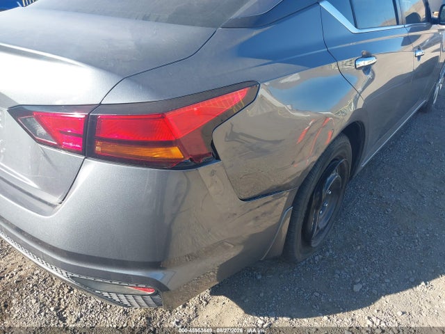 45953449 :رقم المزاد ، 1N4BL4BV0MN407850 vin ، 2021 Nissan Altima S Fwd مزاد بيع