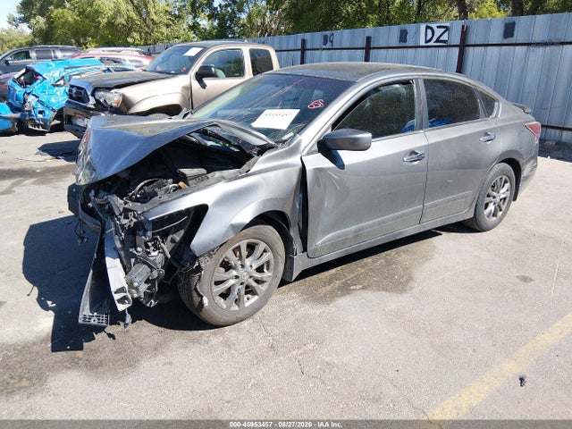 Nissan Altima 2.5 S 2015 1N4AL3AP5FN406110 Image 2