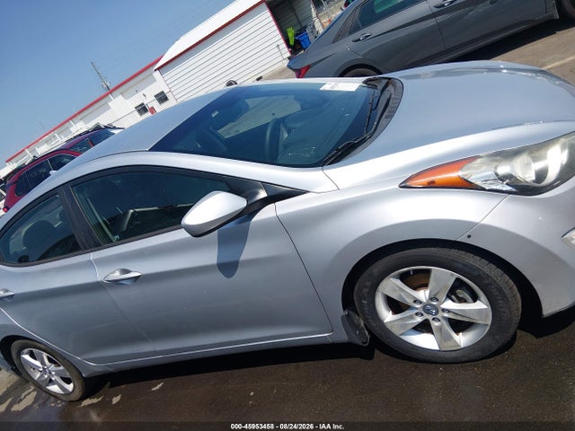 45953458 :رقم المزاد ، 5NPDH4AE4DH251334 vin ، 2013 Hyundai Elantra Gls مزاد بيع