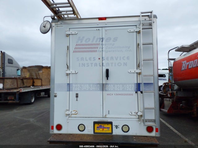 2013 Ford E-350 Cutaway მანქანა იყიდება აუქციონზე, vin: 1FDWE3FL7DDA59748, აუქციონის ნომერი: 45953486