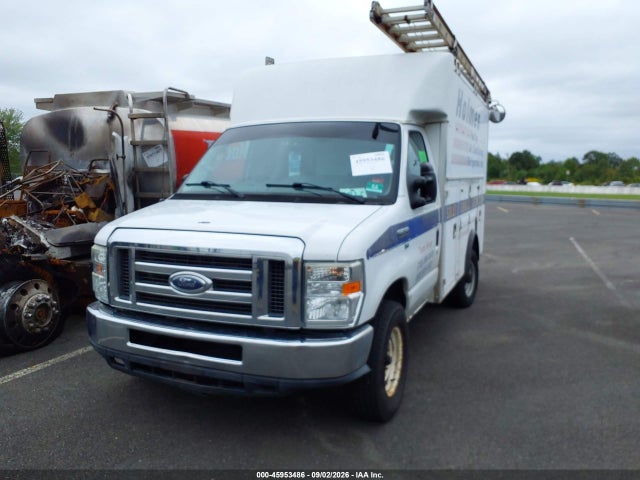 2013 Ford E-350 Cutaway მანქანა იყიდება აუქციონზე, vin: 1FDWE3FL7DDA59748, აუქციონის ნომერი: 45953486