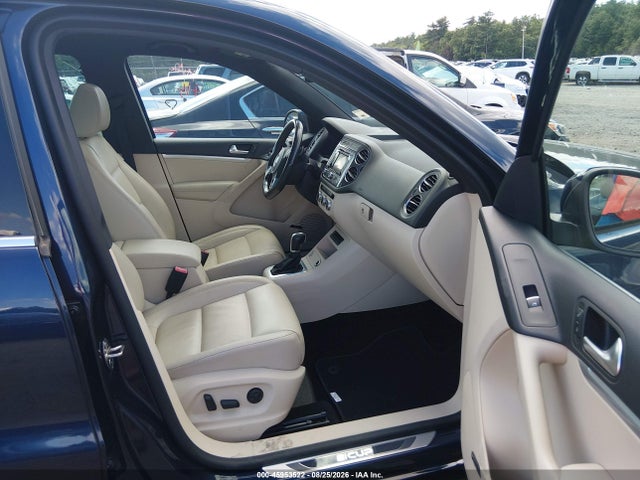 WVGBV7AX3FW074173 Volkswagen Tiguan R-line