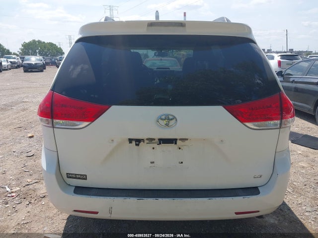 Продаж на аукціоні авто 2011 Toyota Sienna Le V6, vin: 5TDKK3DC2BS073184, номер лоту: 45953527